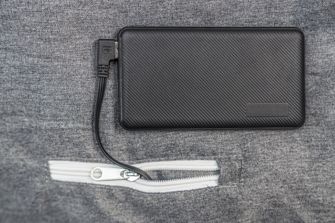 Grüezi-Bag Feater Vyhrievaná vložka do spacieho vaku s rozhraním USB sivá