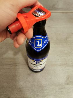 BasicNature Uzáver na fľaše s otváračom