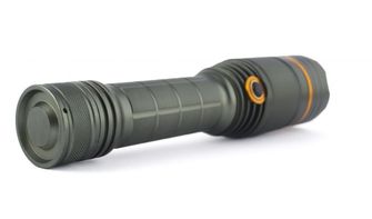 LED vojenská baterka LG 1171 nabíjatelná 18,5cm